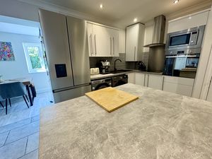 Open Plan Kitchen- click for photo gallery